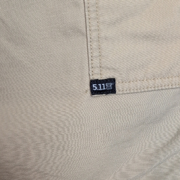 5.11 Tactical Tan Cargo Pants - Picture 4 of 8
